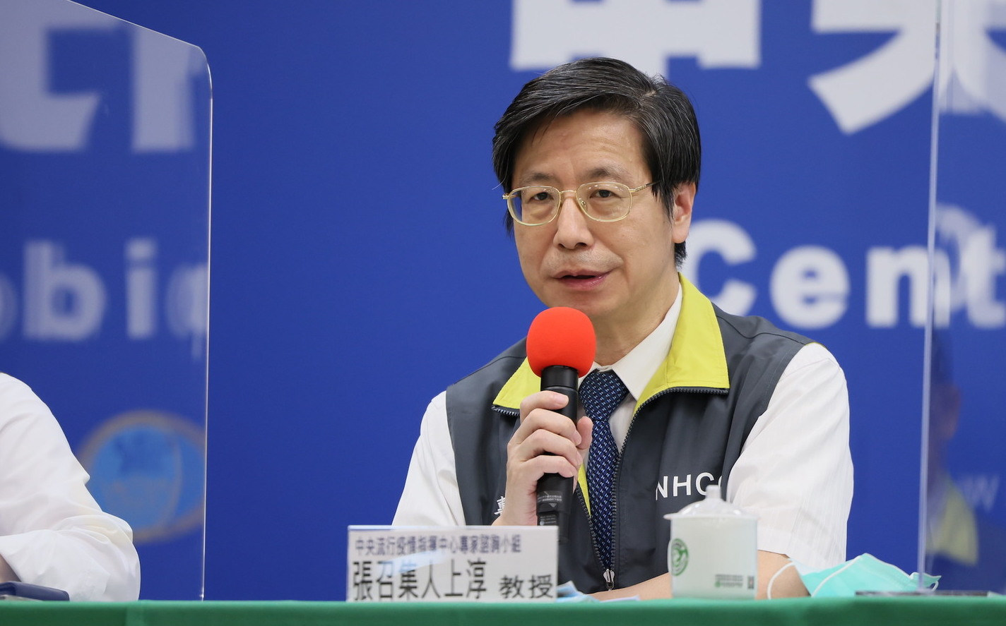 中研院證實「白扁豆」可防新冠病毒入侵！張上淳這樣說 | 社會 | Newtalk新聞